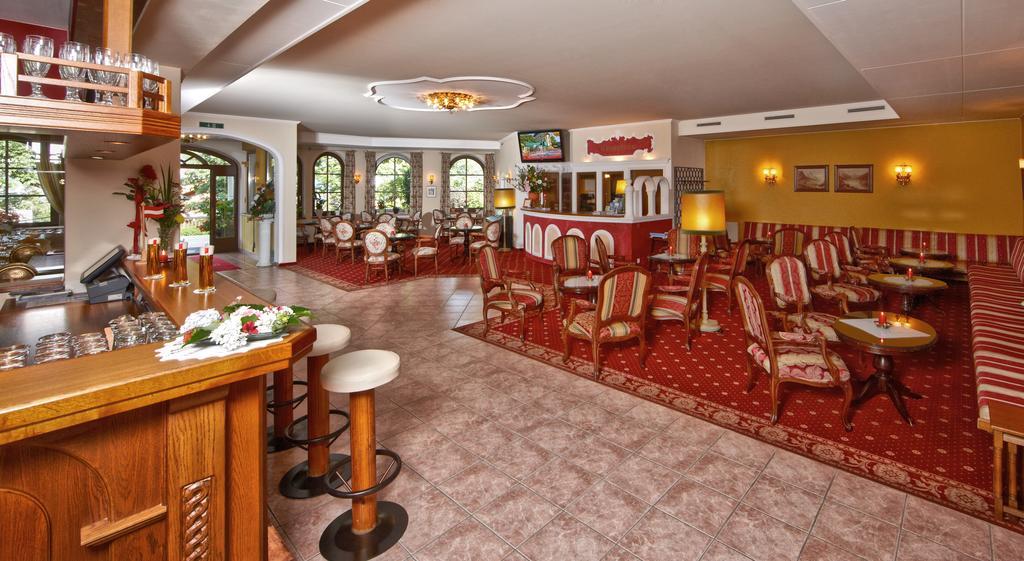 Hotel Berner Zell am See Bagian luar foto
