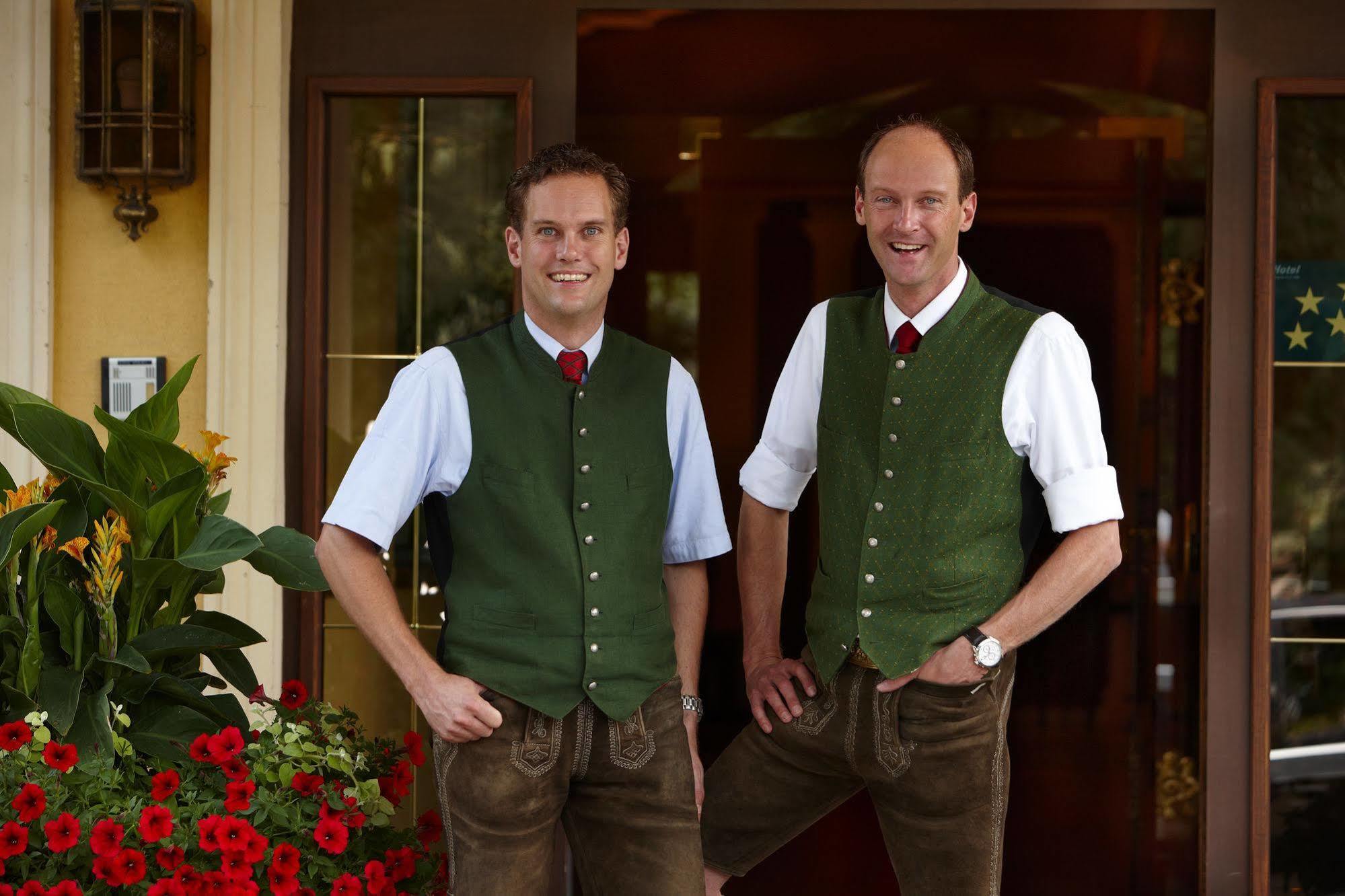 Hotel Berner Zell am See Bagian luar foto